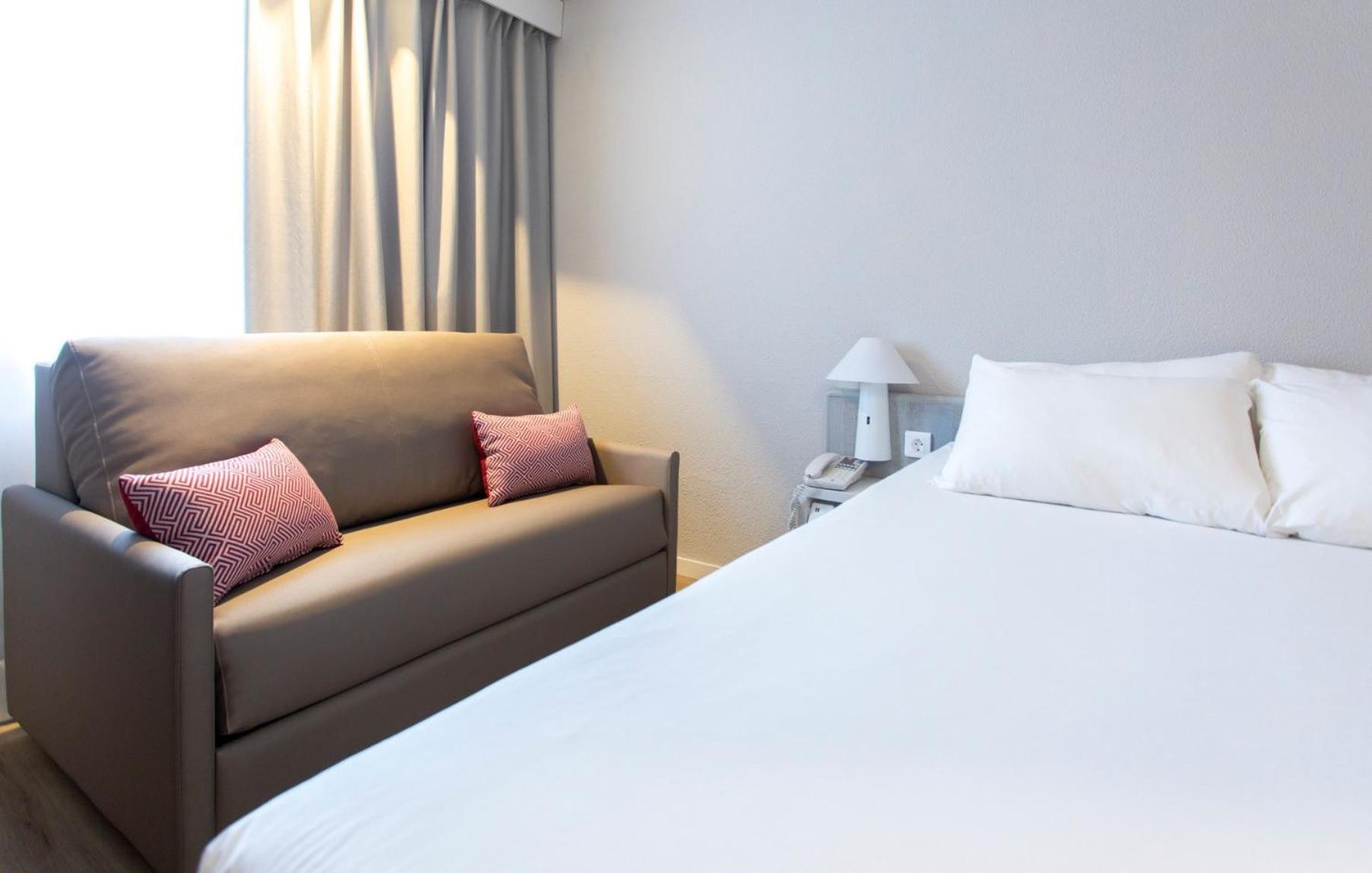 Ibis Valencia Alfafar Hotel Exterior photo